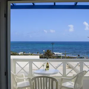 La Casita Azul , Punta Mujeres España